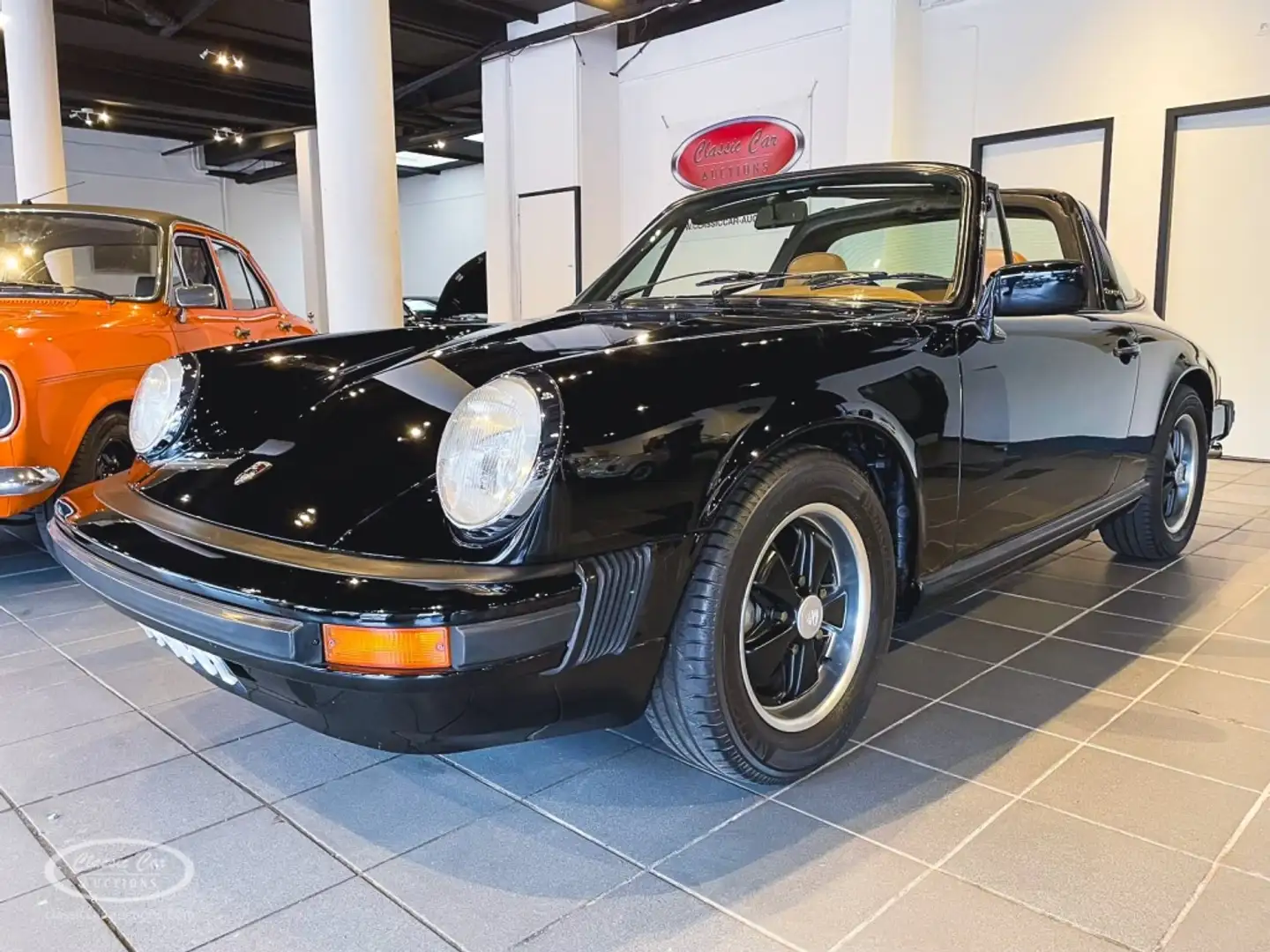 Porsche 911 S Targa  - ONLINE AUCTION Black - 1