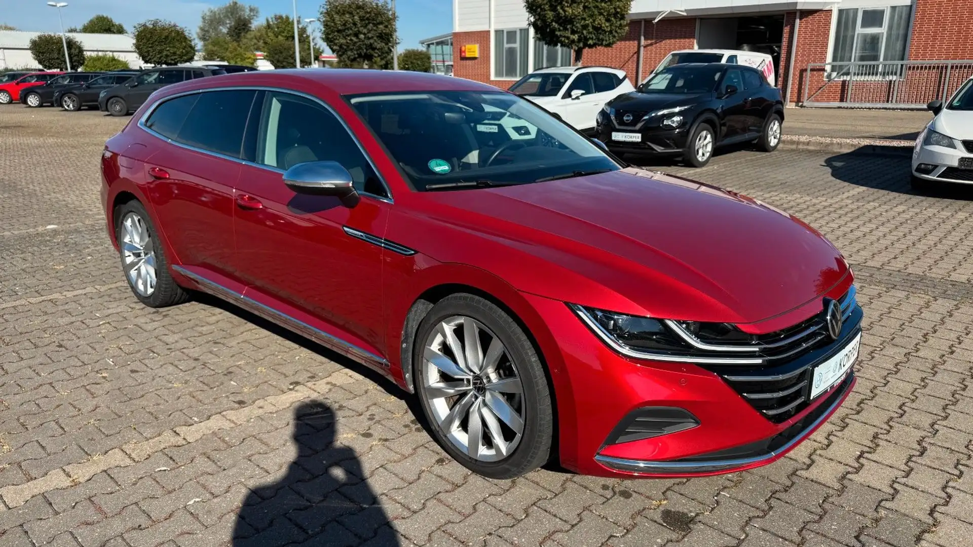 Volkswagen Arteon Shooting Brake  2.0 TSI Elegance Rouge - 1