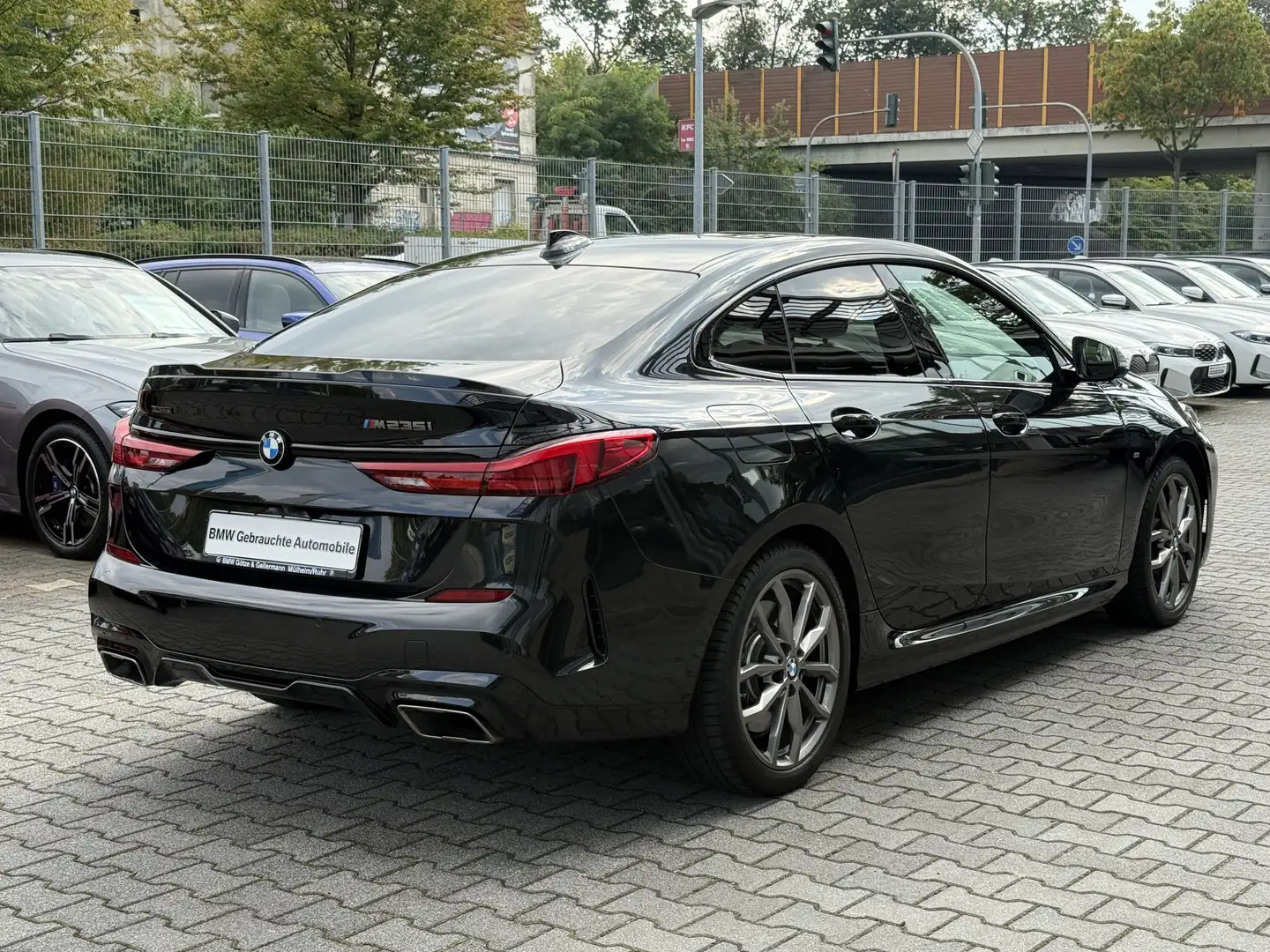 BMW 235 M235i xDrive Gran Coupe //HeadUp Stop&Go Pano Noir - 2