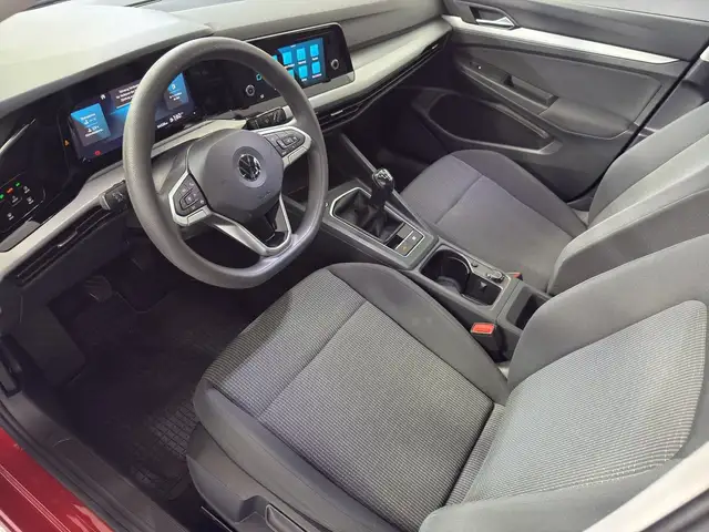 Volkswagen Golf view 6
