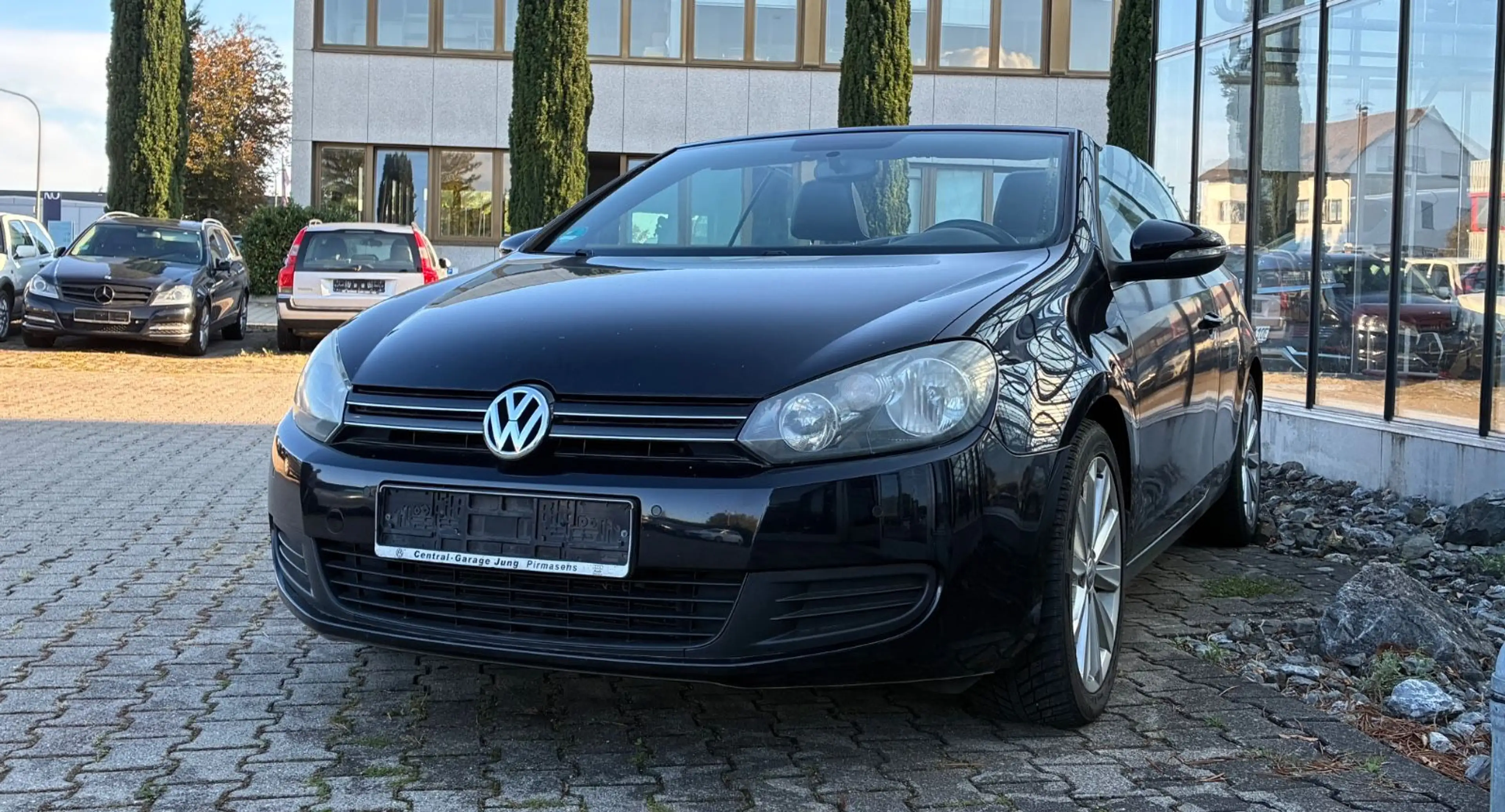 Volkswagen Golf VI Cabriolet Exclusive Leder 17" Alu Sitzhz — photo 5