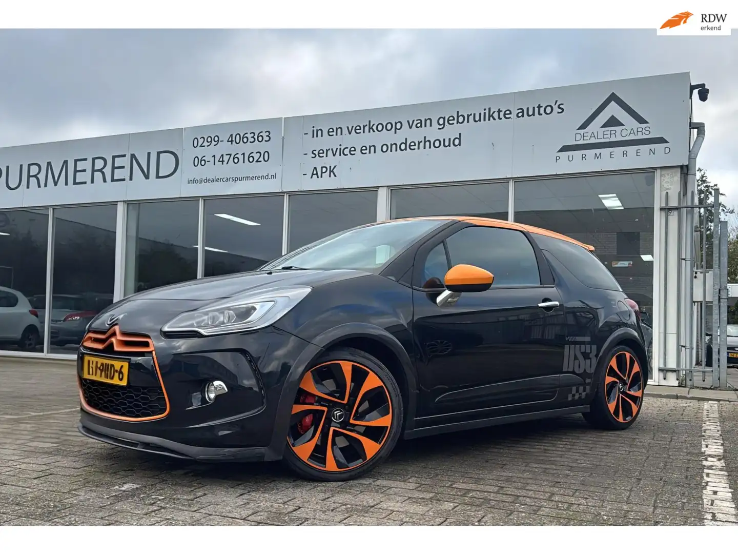 Citroen DS3 1.6 THP 200 Racing Zwart - 1
