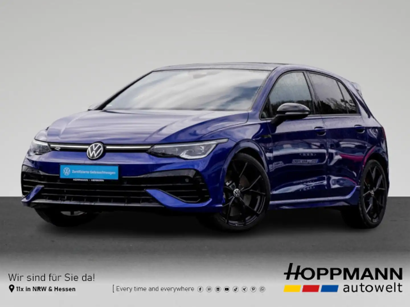 Volkswagen Golf VIII R 2.0 TSI 4M Akra 270 km/h DCC Pano HK Blau - 1