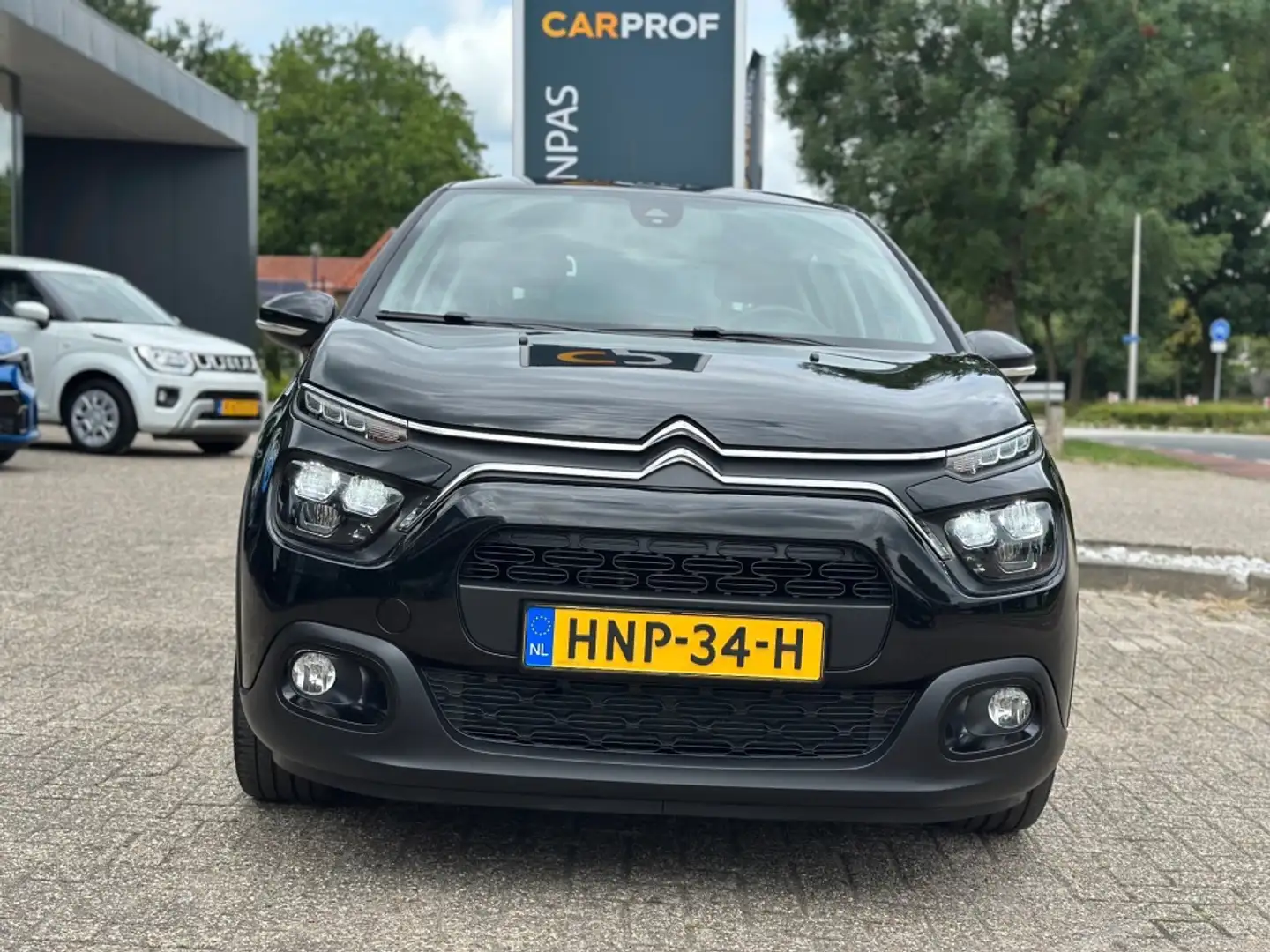 Citroen C3 1.2 PureTech Feel '' Infotainmentsystem - CC - PDC Zwart - 2