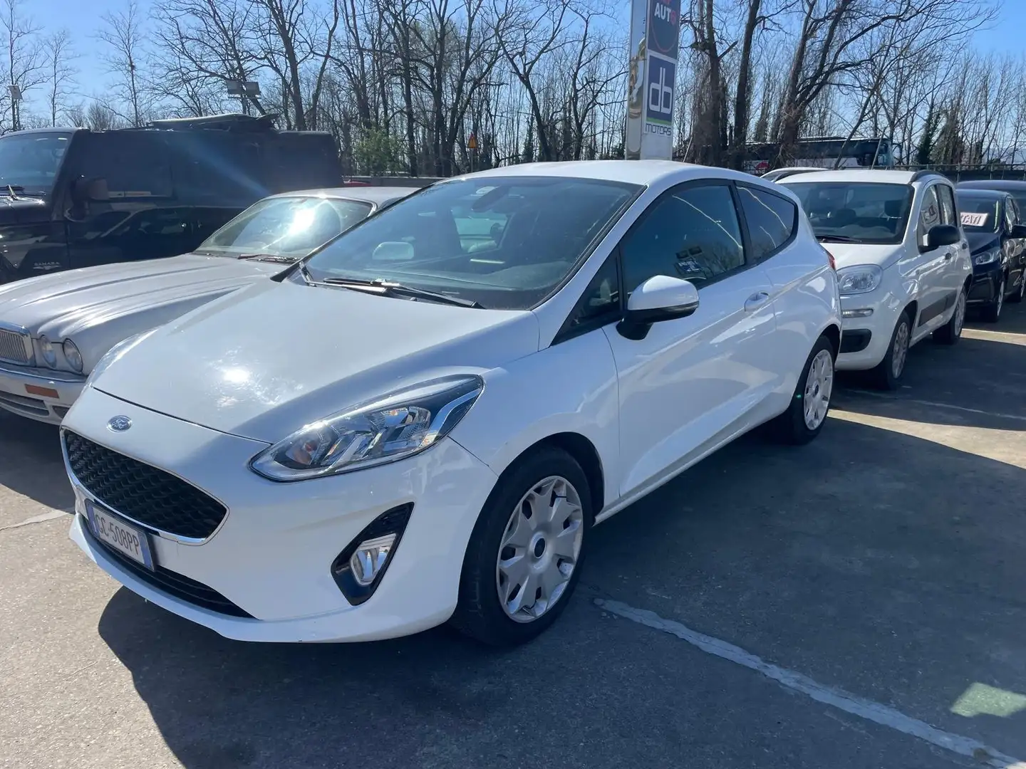 Ford Fiesta autocarro Weiß - 2