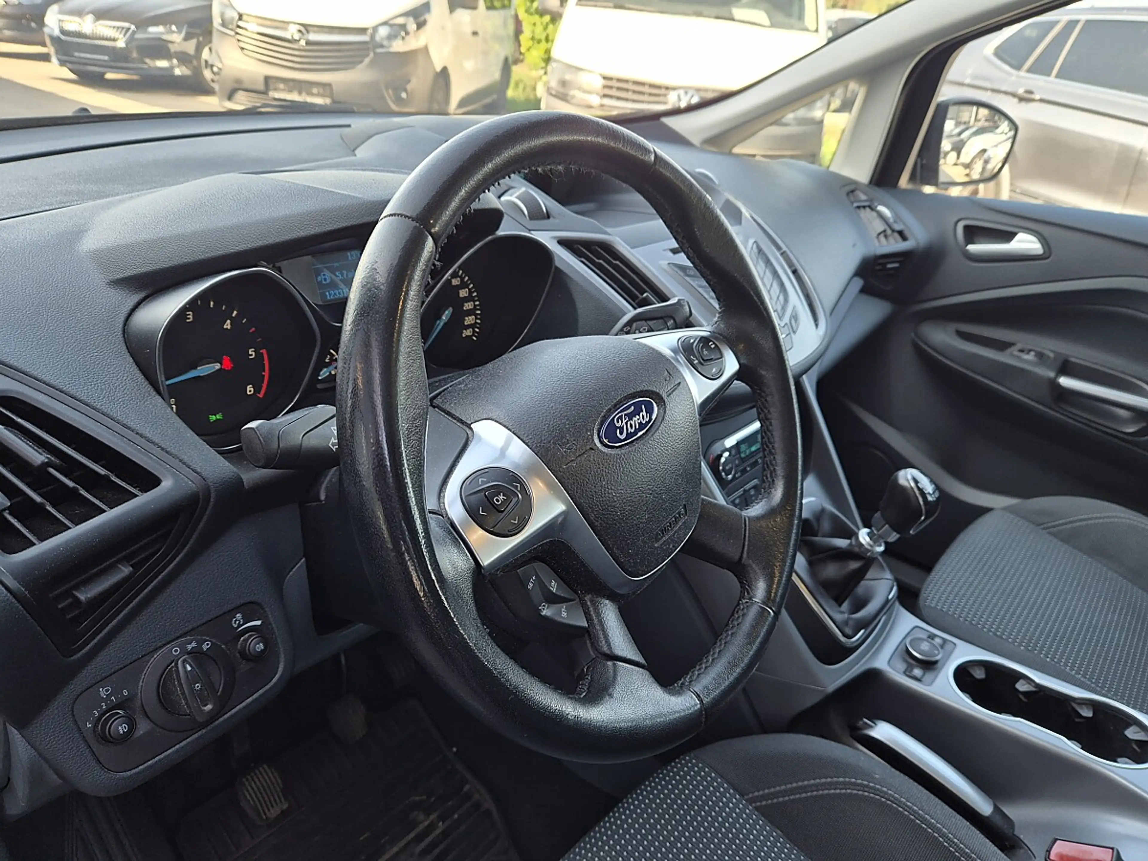 Ford C-Max C-MAX Easy 1,6 TDCi DPF — photo 9