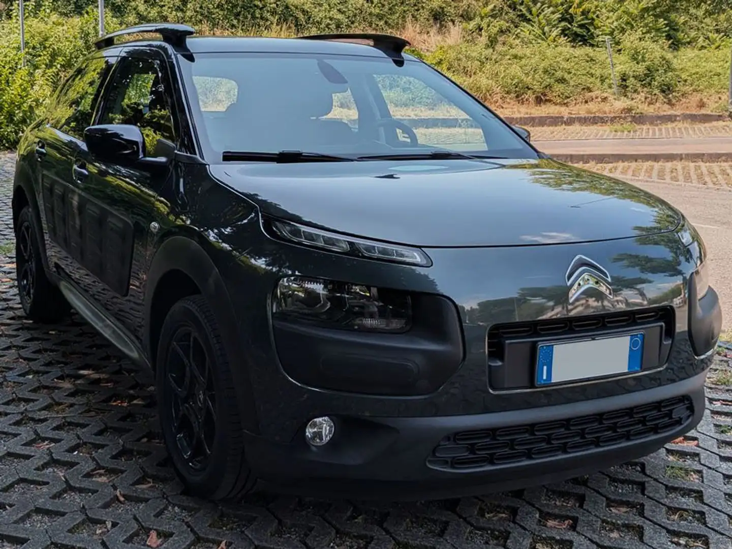 Citroen C4 C4 Cactus 2014 Cactus 1.2 puretech Shine 82cv E6 Nero - 2