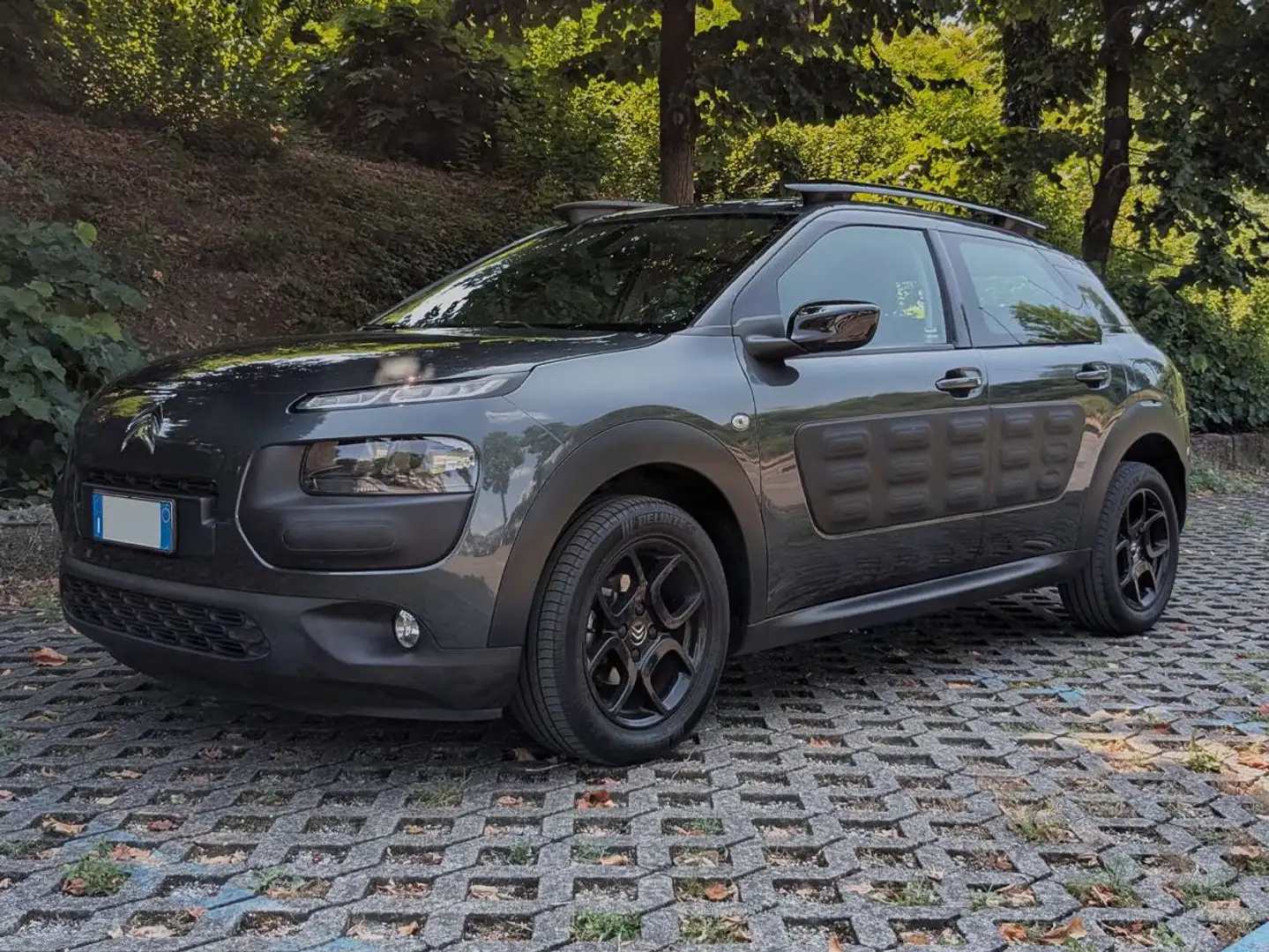Citroen C4 C4 Cactus 2014 Cactus 1.2 puretech Shine 82cv E6 Nero - 1