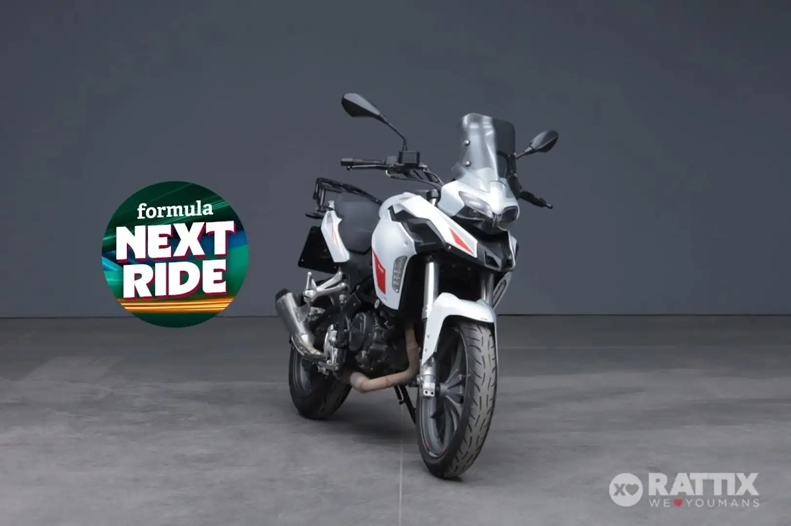 Benelli TRK 251 Trk E5 Wit - 1