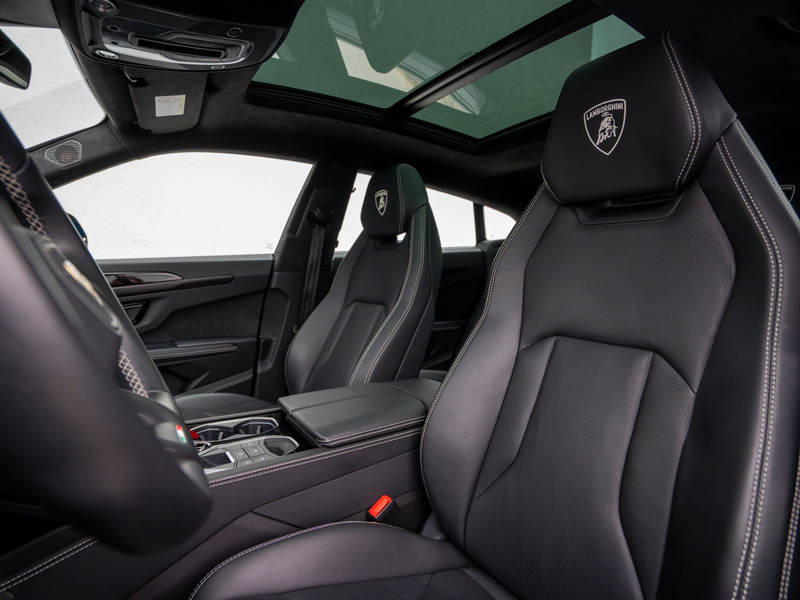 Lamborghini Urus S 23" B&O PANO MASSAGE NACHTSICHT PARK-ASSIST BLU — photo 14