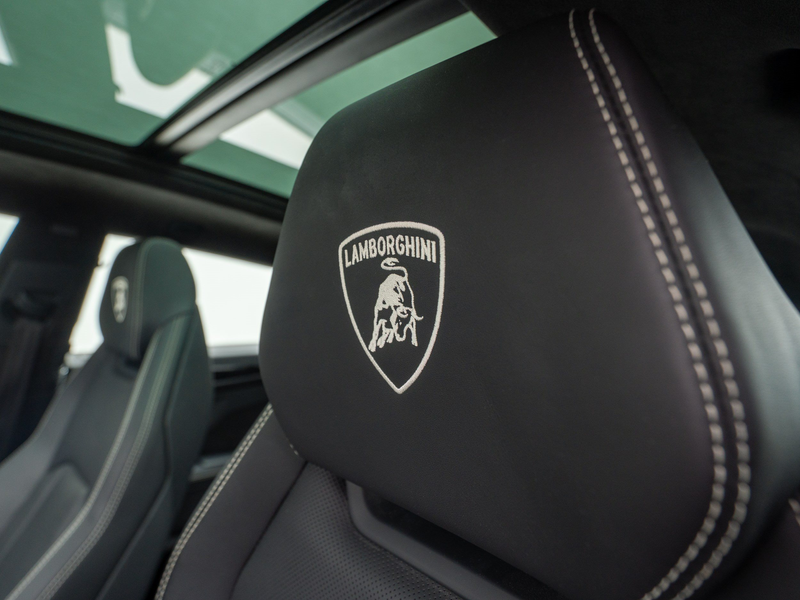 Lamborghini Urus S 23" B&O PANO MASSAGE NACHTSICHT PARK-ASSIST BLU — photo 15