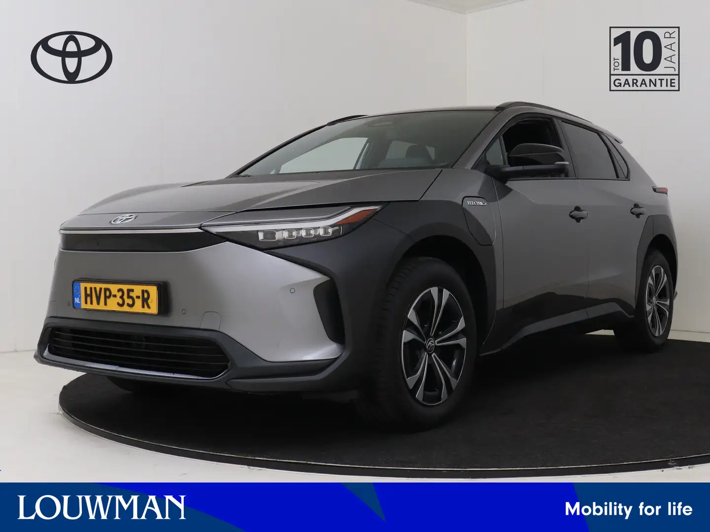 Toyota bZ4X Dynamic 71 kWh | DEMO & DIRECT LEVERBAAR | RUIM € Grijs - 1