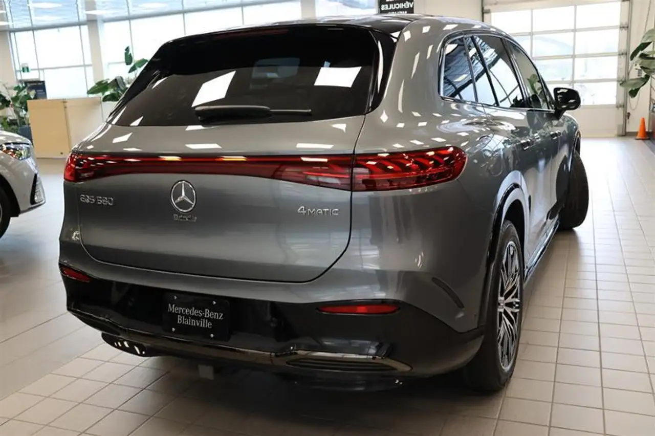 Mercedes-Benz EQS снимка Mercedes-Benz EQS