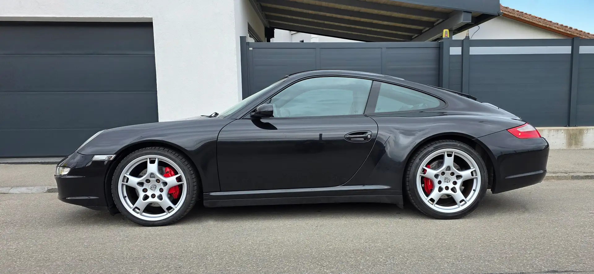 Porsche 997 911 Carrera 4 S CoupéS Schwarz - 1
