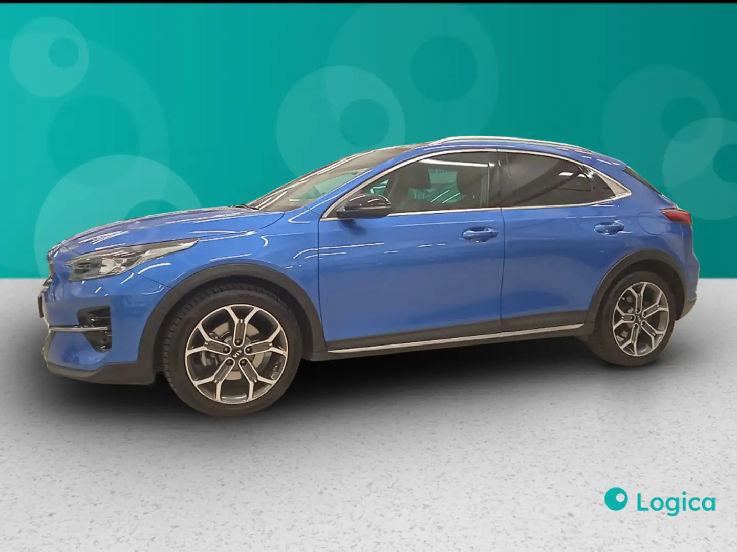 Kia XCeed 1.6 CRDi MHEV Evolution Modrá - 2