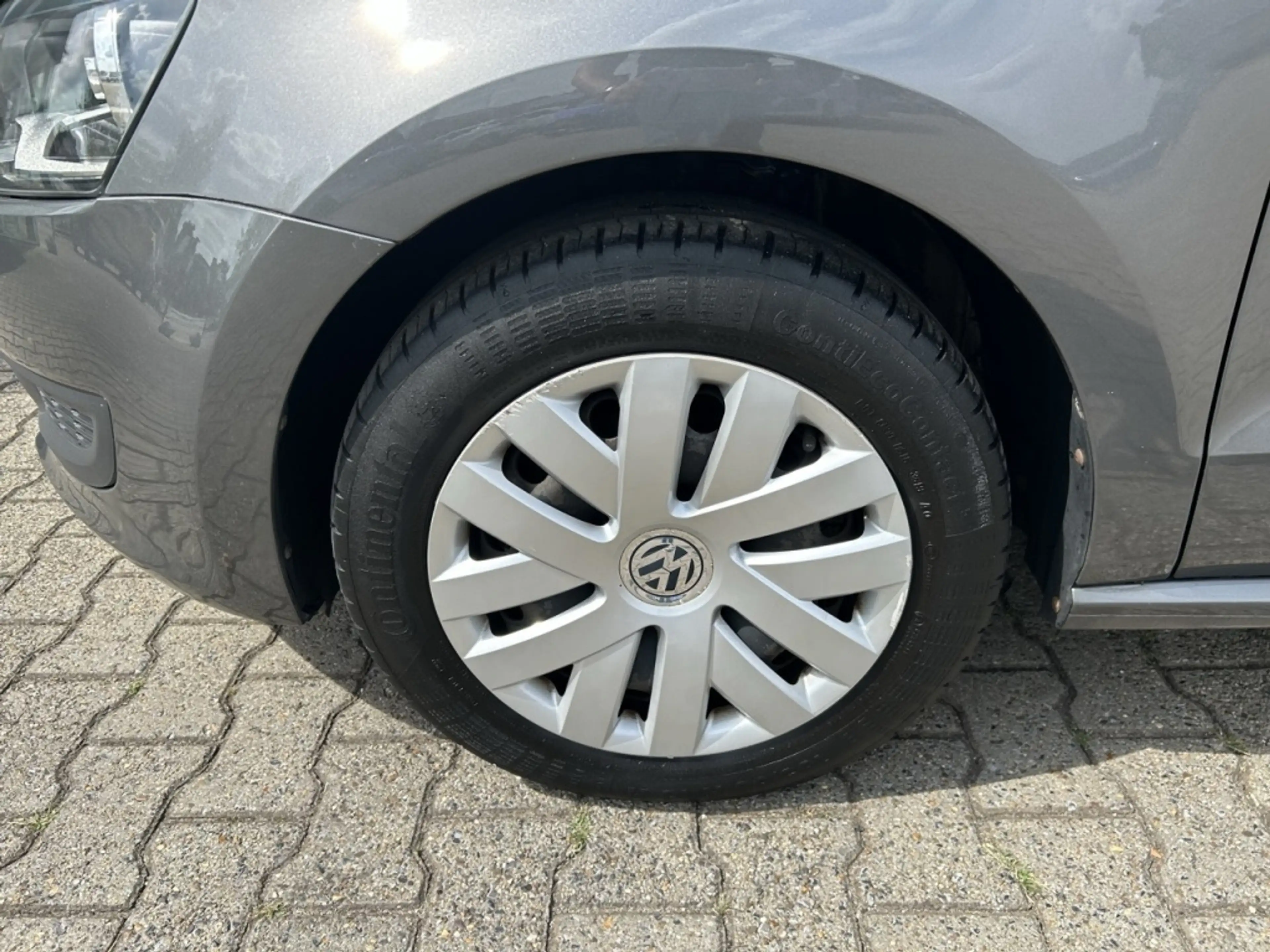Volkswagen Polo 1.2 TSI 90PK 5D BMT Edition — photo 4