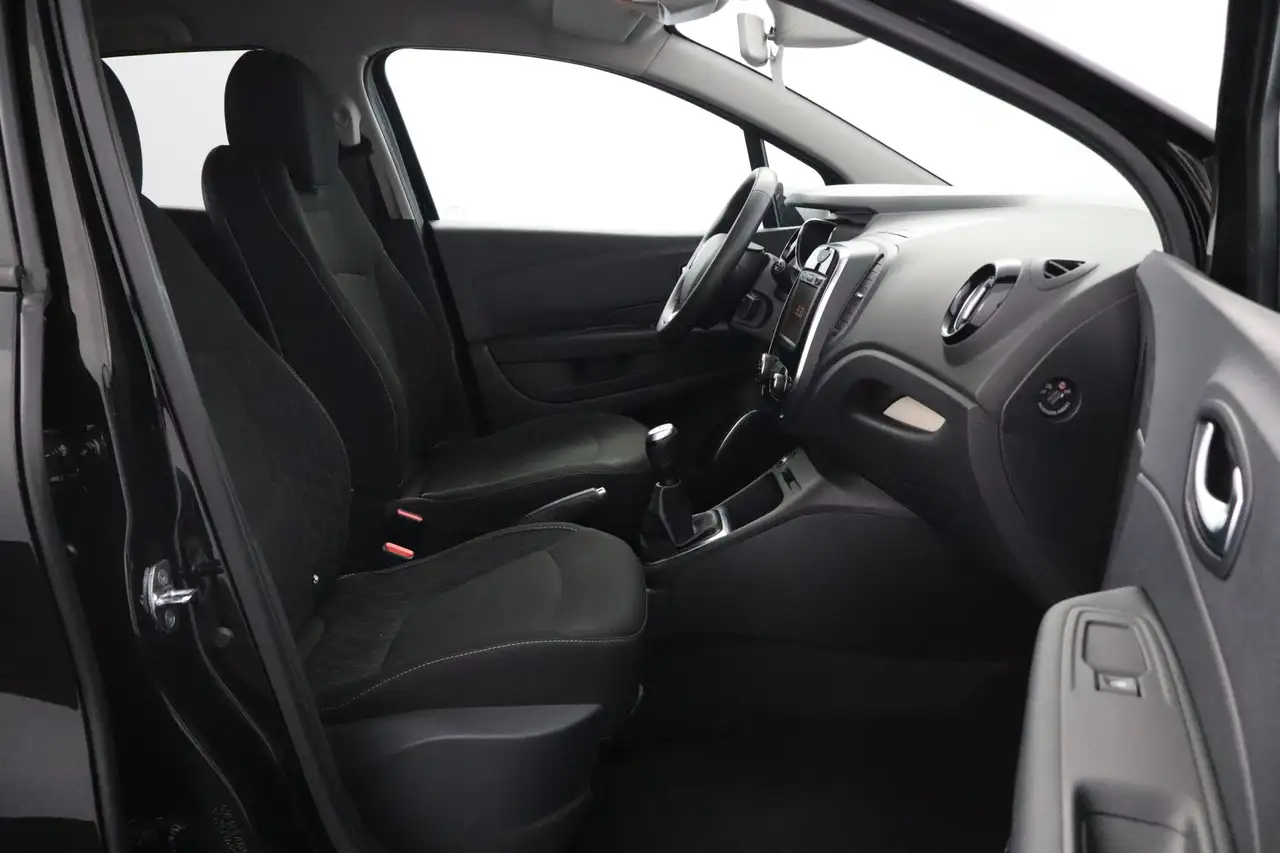 Renault Captur TCe 90 — photo 20 sur 44