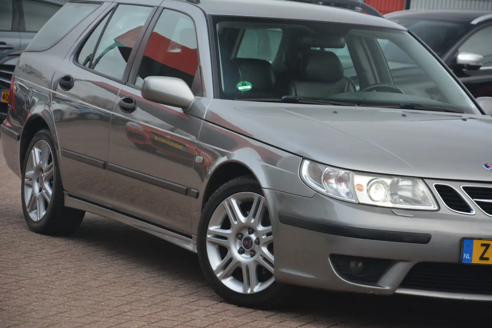 Saab 9-5 Estate 2.0t Linear | Leer | Airco | Stoelverwarmin Šedá - 2