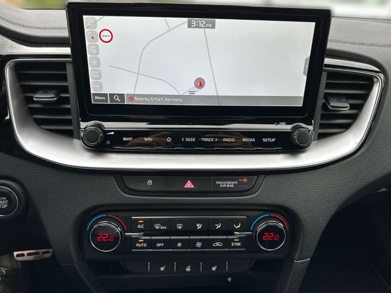 Kia Ceed SW / cee'd SW GT-Line 1.6 CRDi DCT Panodach Techno Sound Kamera — photo 9