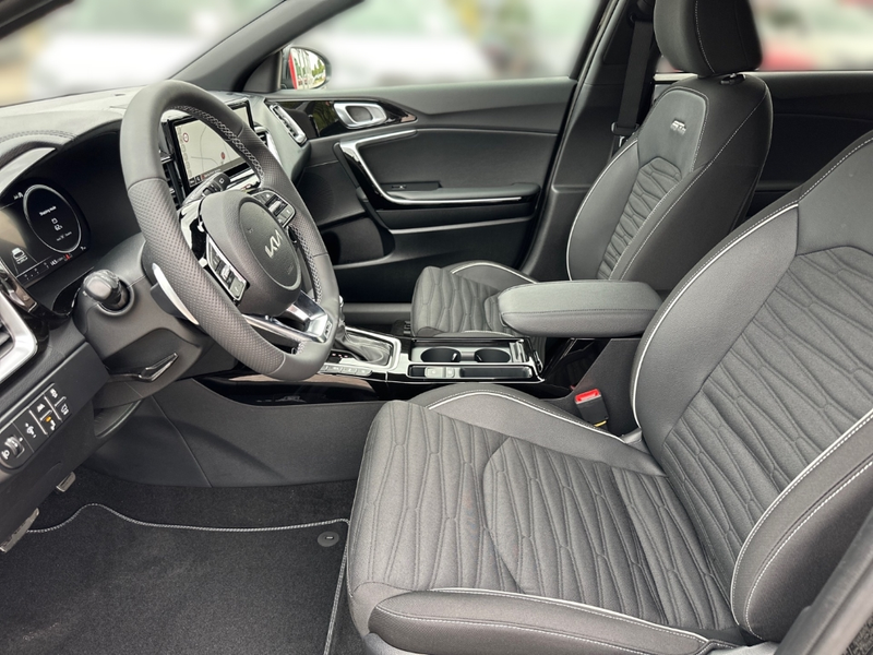 Kia Ceed SW / cee'd SW GT-Line 1.6 CRDi DCT Panodach Techno Sound Kamera — photo 7