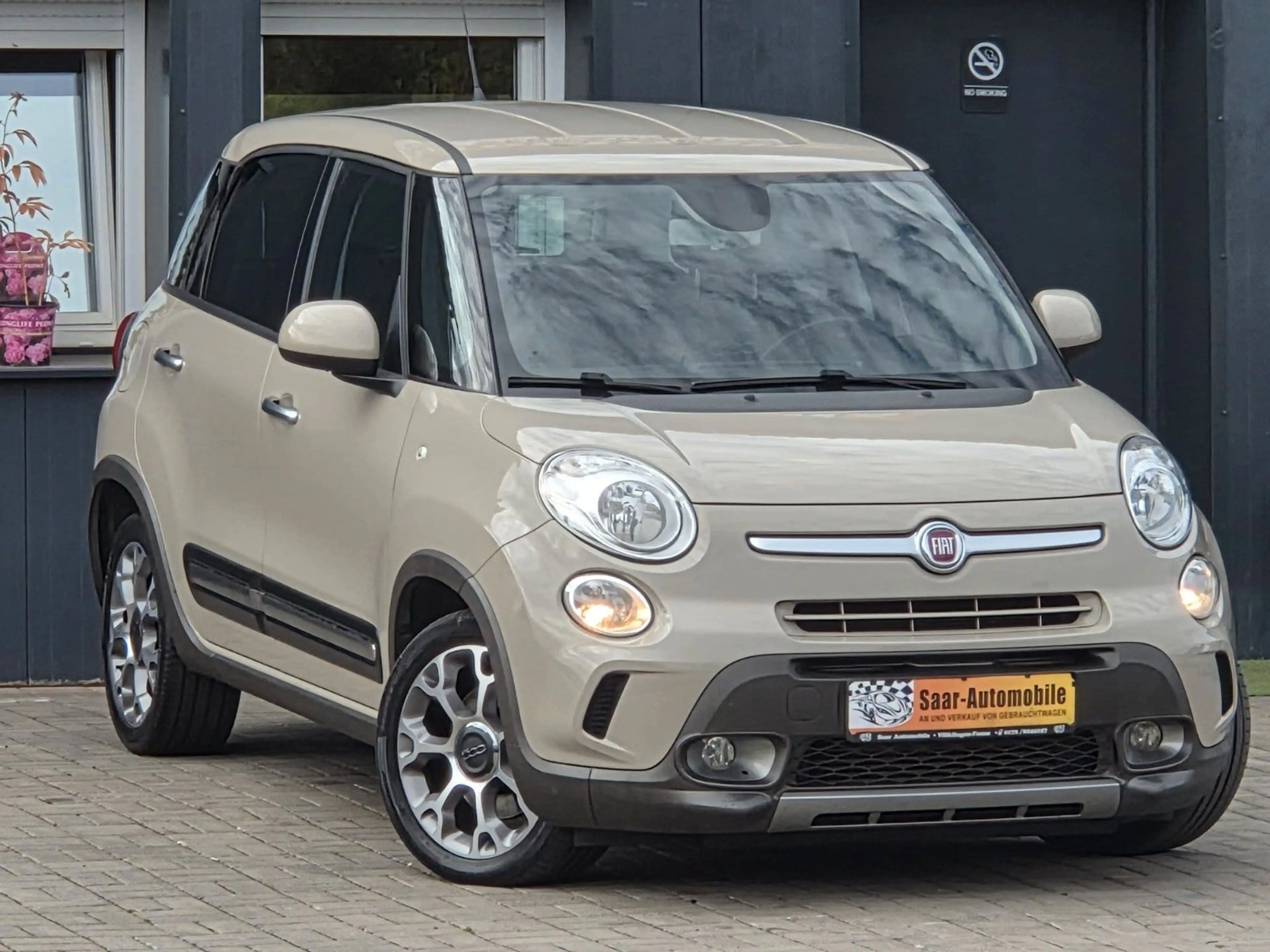 Fiat 500L Trekking 1.6 JTD/6-GANG/TEMPOM/KLIMAATM