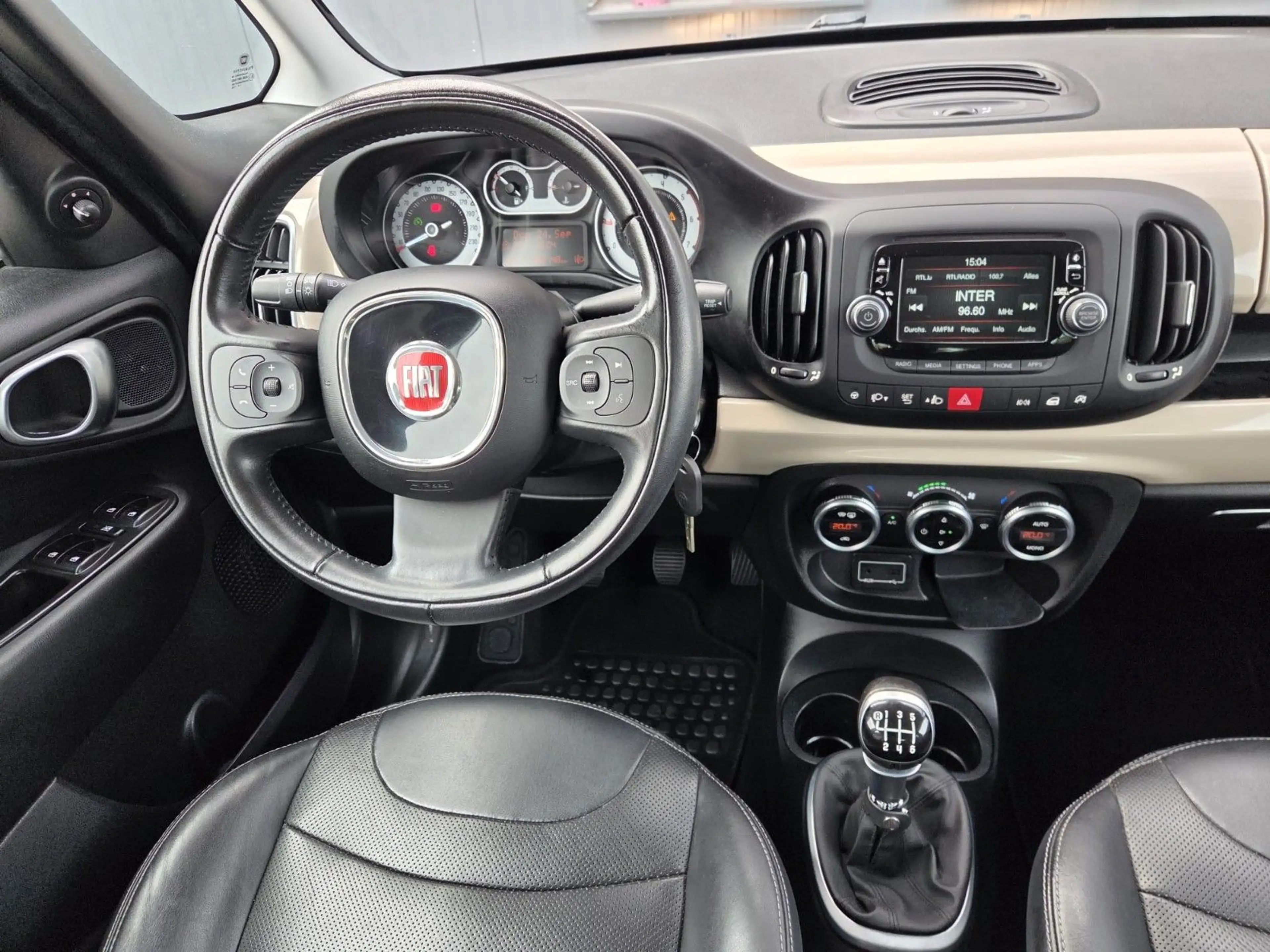 Fiat 500L Trekking 1.6 JTD/6-GANG/TEMPOM/KLIMAATM — photo 7