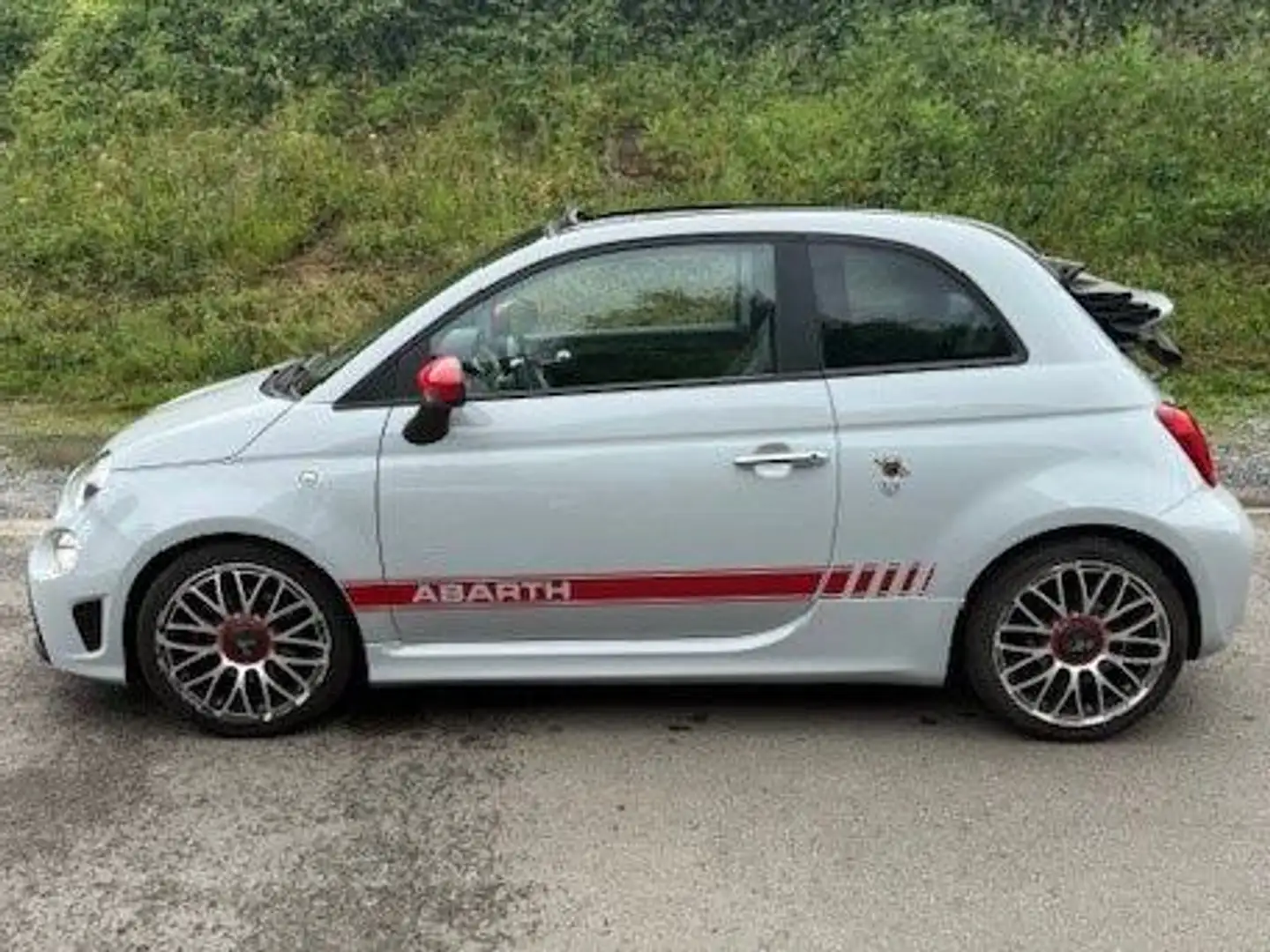 Abarth 595C 595C 1.4 T-Jet Black Scorpion Gris - 2