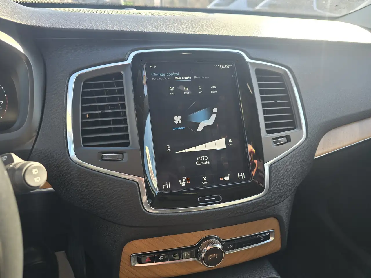 Volvo XC90 снимка Volvo XC90