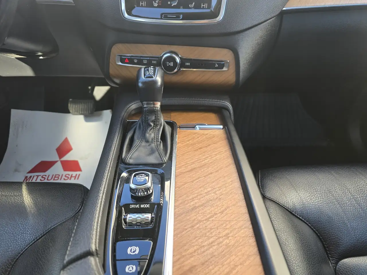 Volvo XC90 снимка Volvo XC90