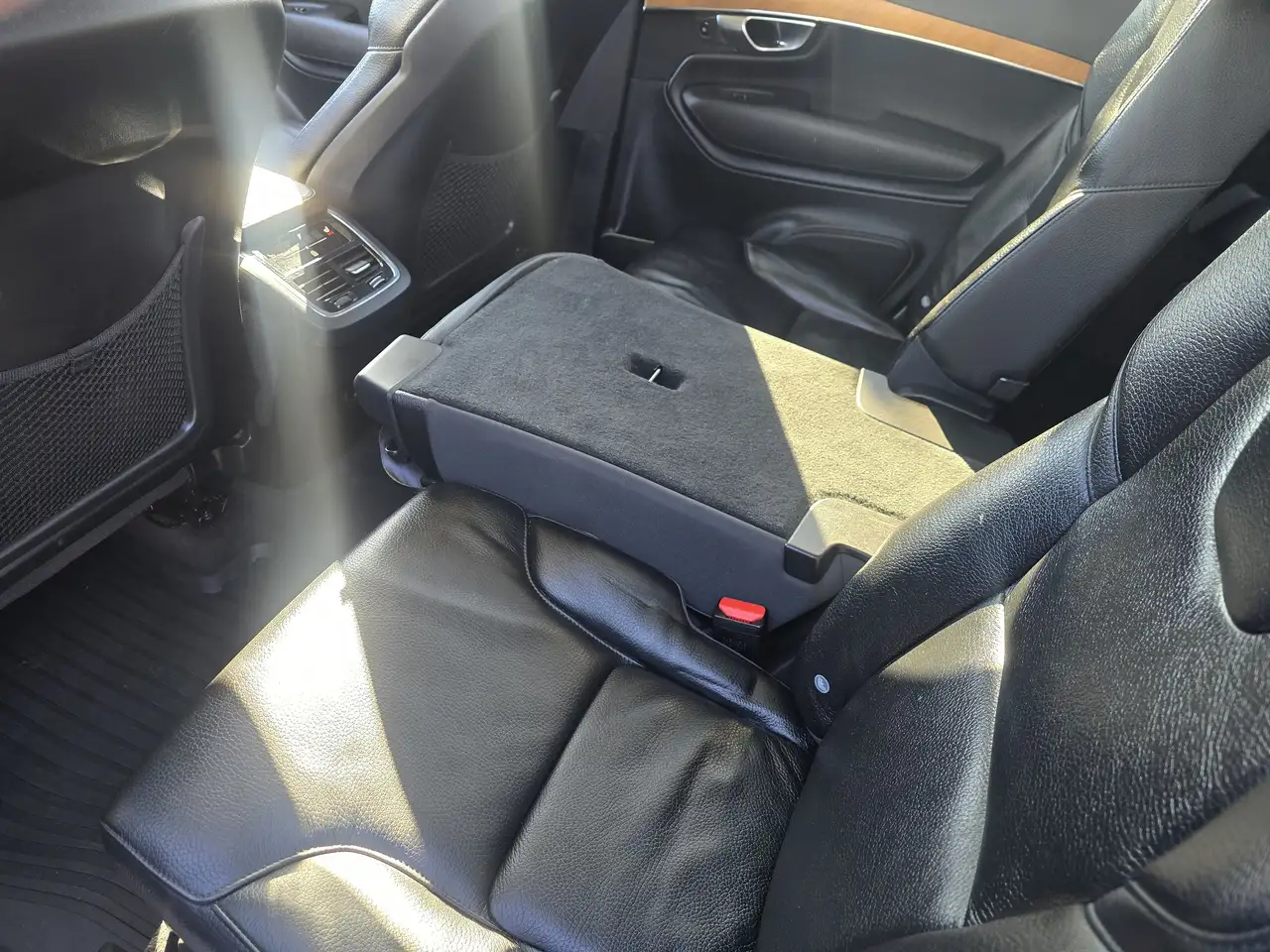 Volvo XC90 снимка Volvo XC90