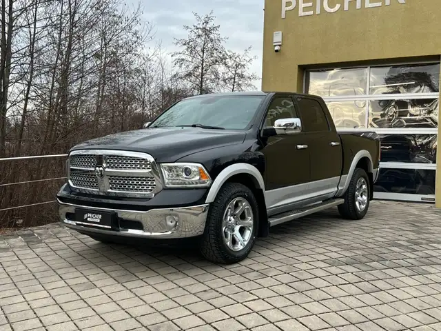 RAM 1500 Ram 1500 Laramie Crew Cab 5'7''-Bed 4x4