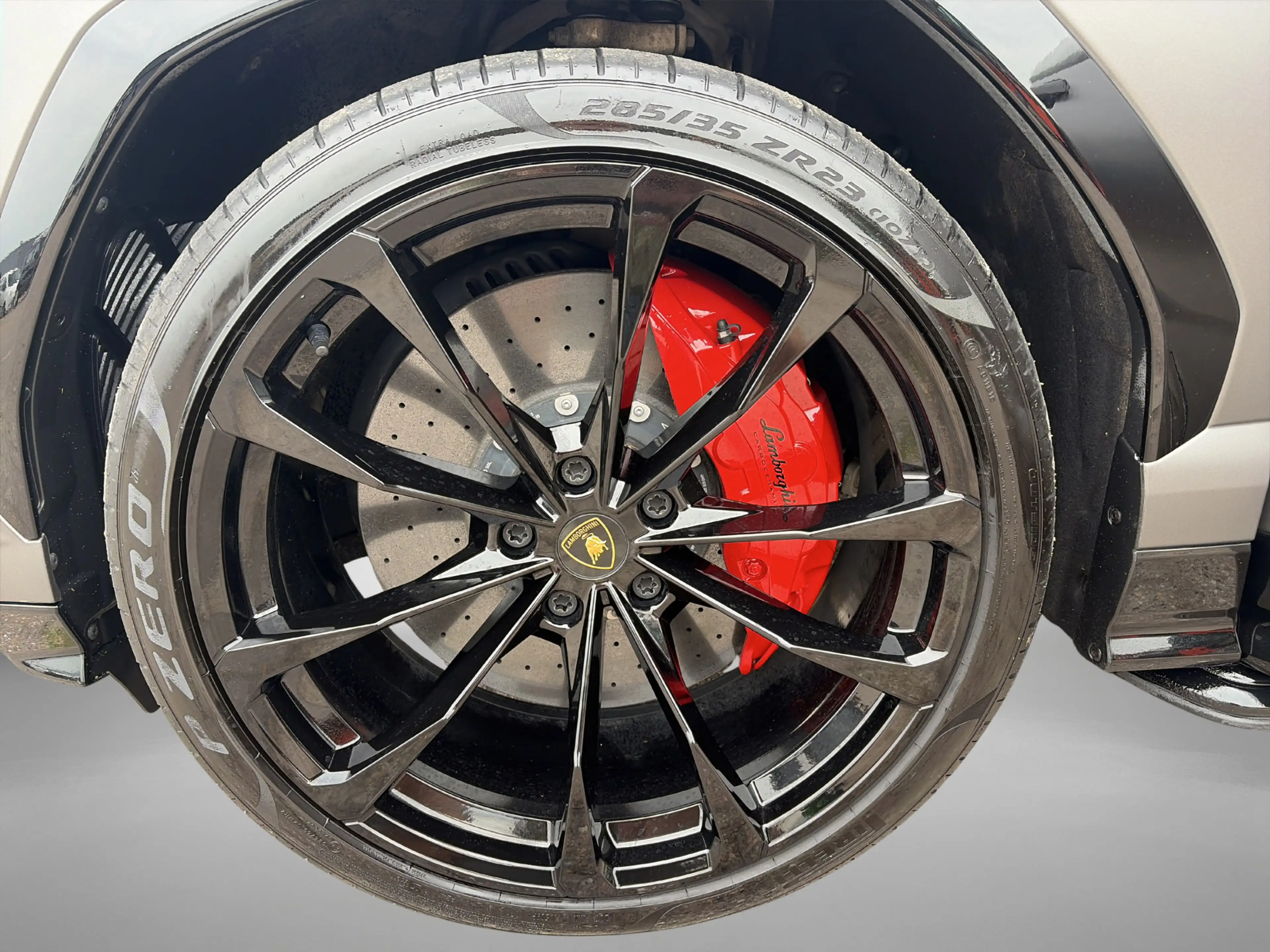 Lamborghini Urus 4.0 V8 S Full PPF, Massage, B&O 3D, 23 Inch, Grigi — photo 30