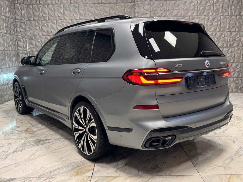 BMW X7 M60i xDrive 48V Aut. — photo 9