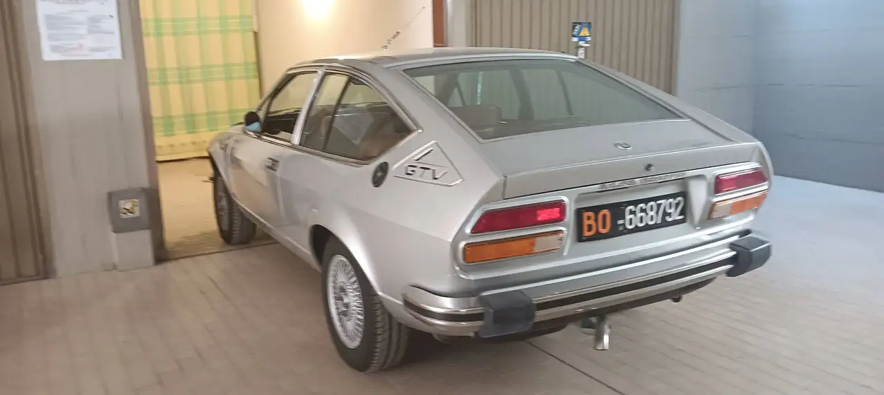 Alfa Romeo GTV 2.0 L, foto 5