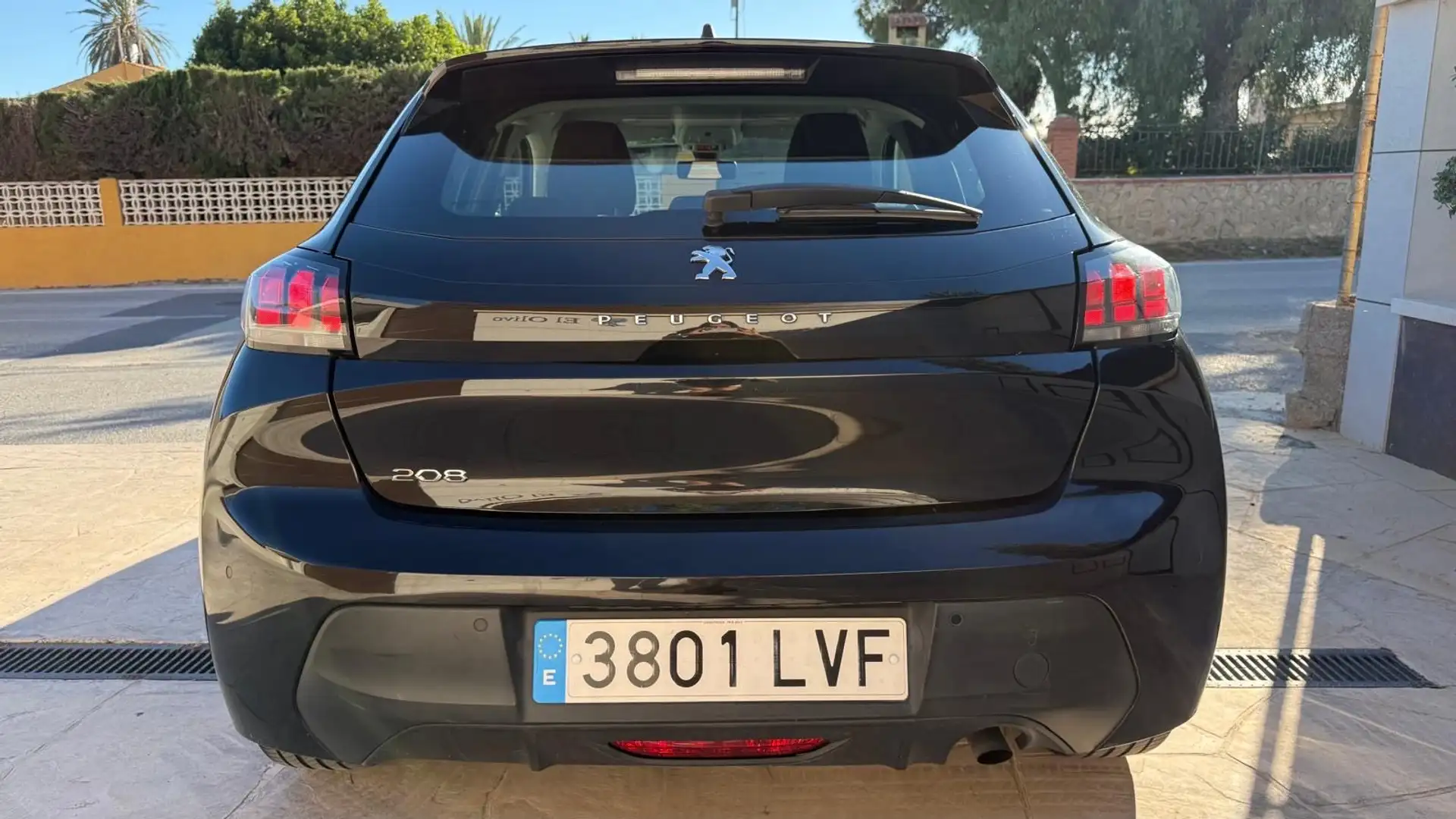 Peugeot 208 PureTech 75 Like - 2