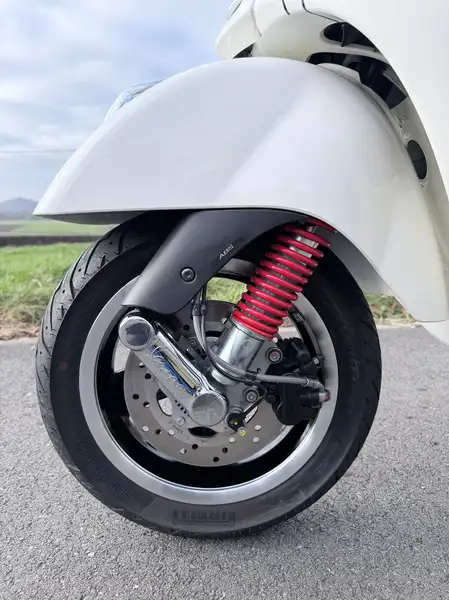 Vespa 125 GT - foto 3