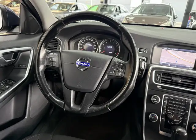 Volvo V60 view 22