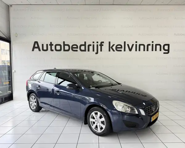 Volvo V60 view 7