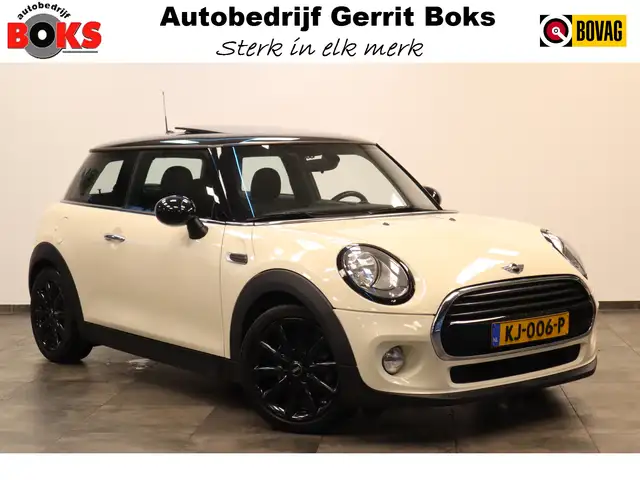 MINI Cooper Mini 1.5 Business Panoramadak Navigatie CruiseCont