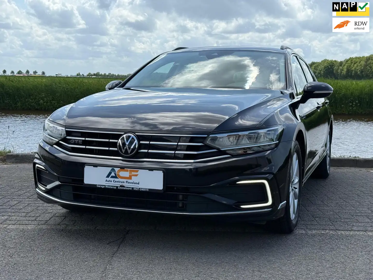Volkswagen Passat Variant 1.4 TSI PHEV GTE Business digidash / trekhaak /ele Schwarz - 1