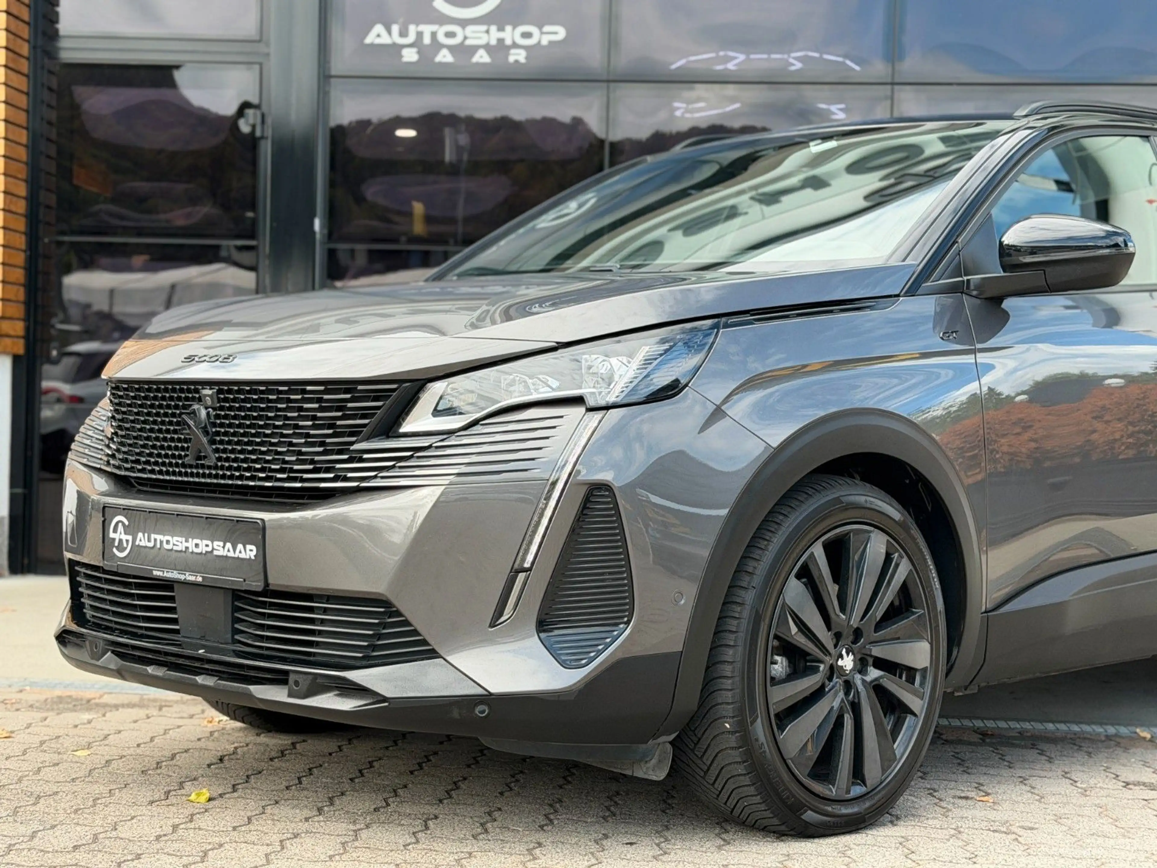 Peugeot 5008 GT 7-Sitzer/PANO/ACC/SHZ/CAM — photo 2
