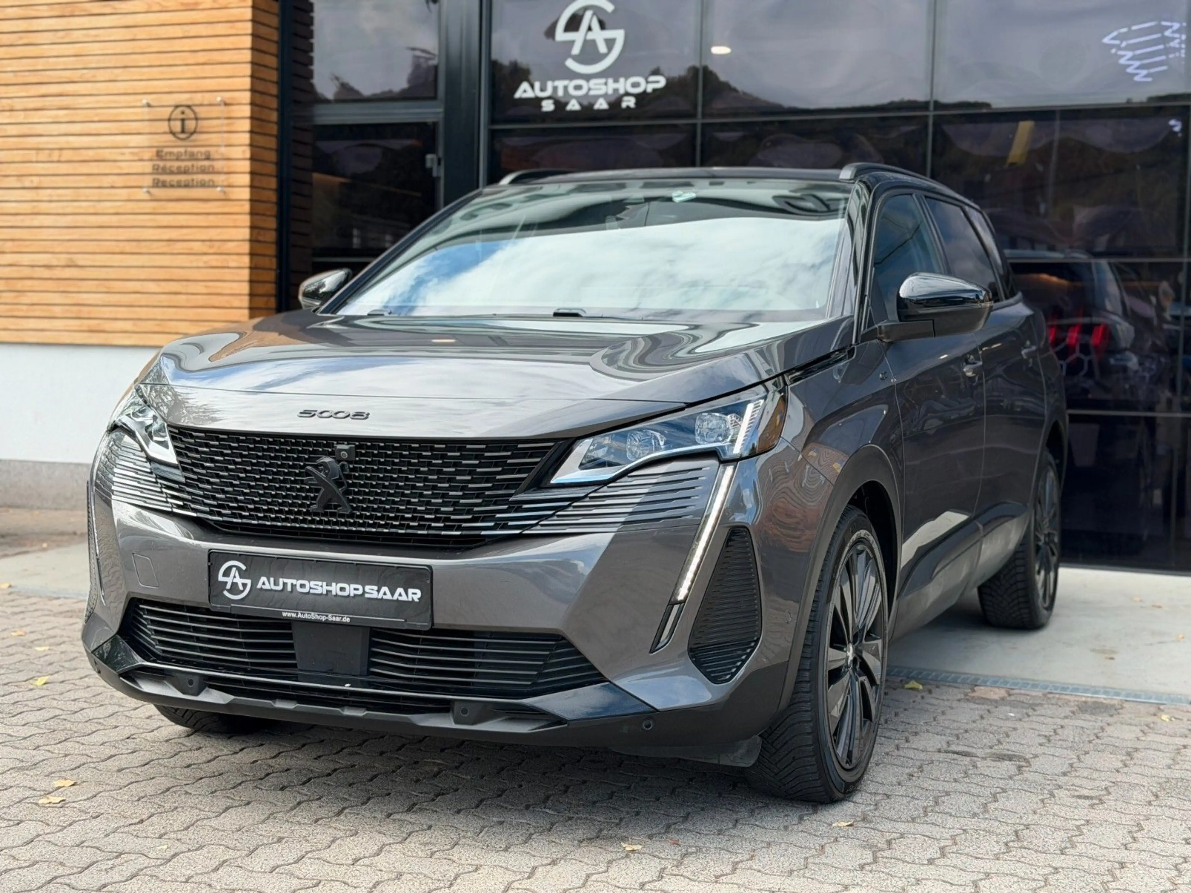 Peugeot 5008 GT 7-Sitzer/PANO/ACC/SHZ/CAM — photo 7