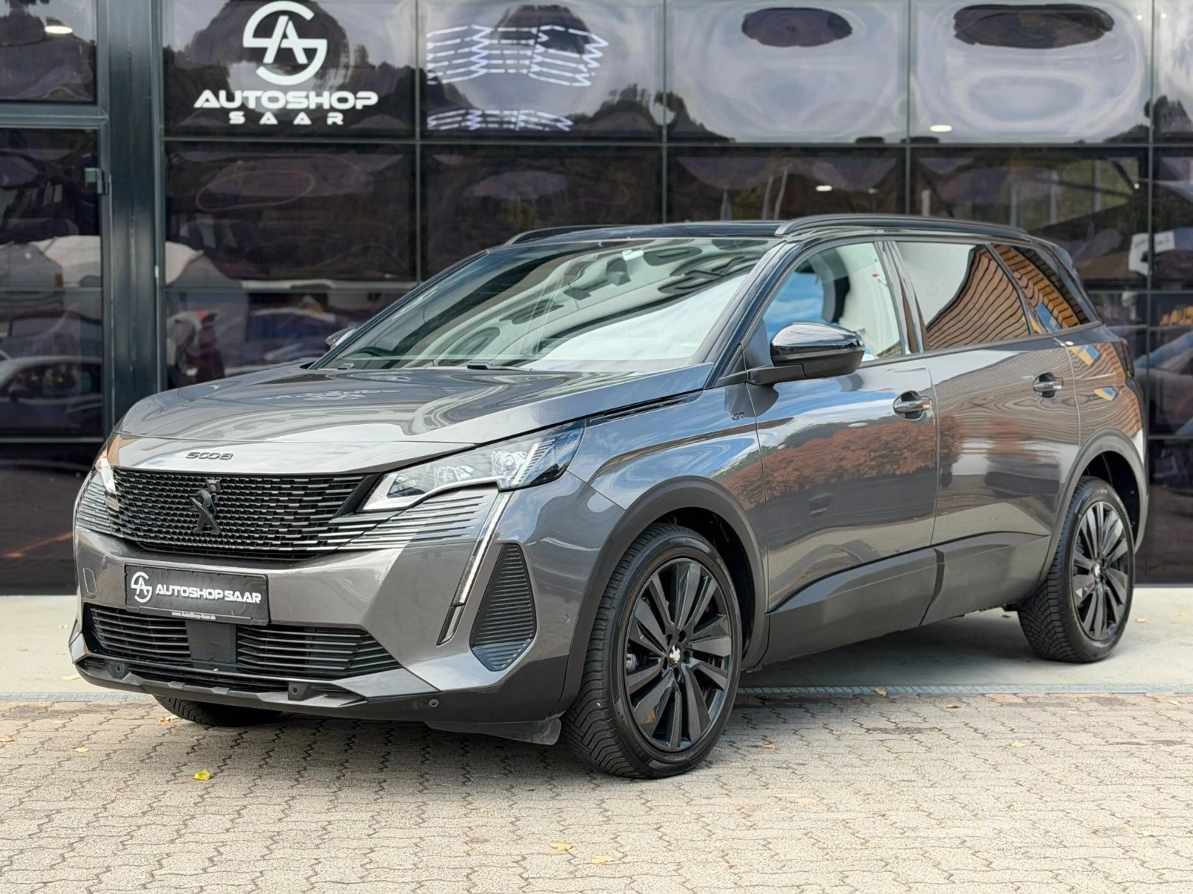 Peugeot 5008 GT 7-Sitzer/PANO/ACC/SHZ/CAM