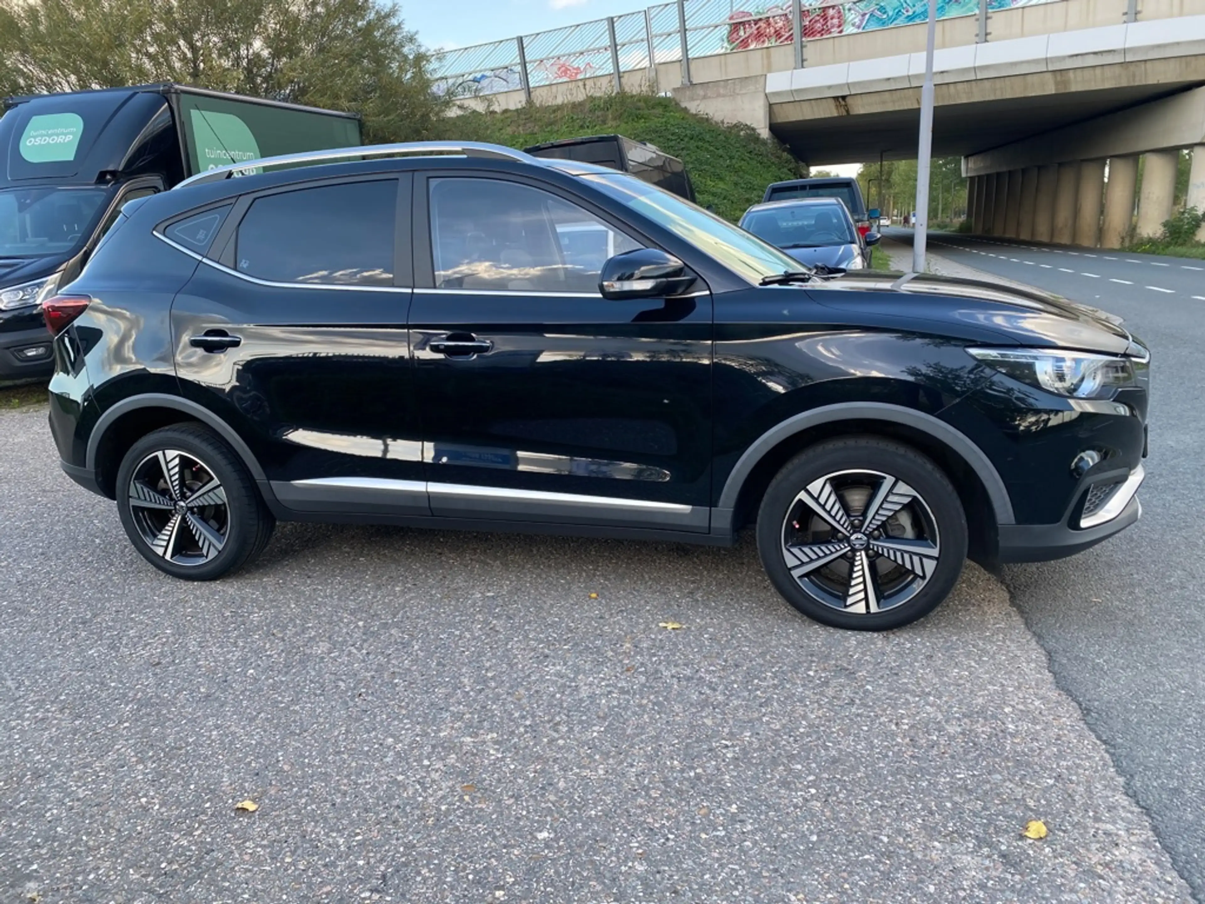 MG ZS MG EV Luxury 45 kWh — photo 5