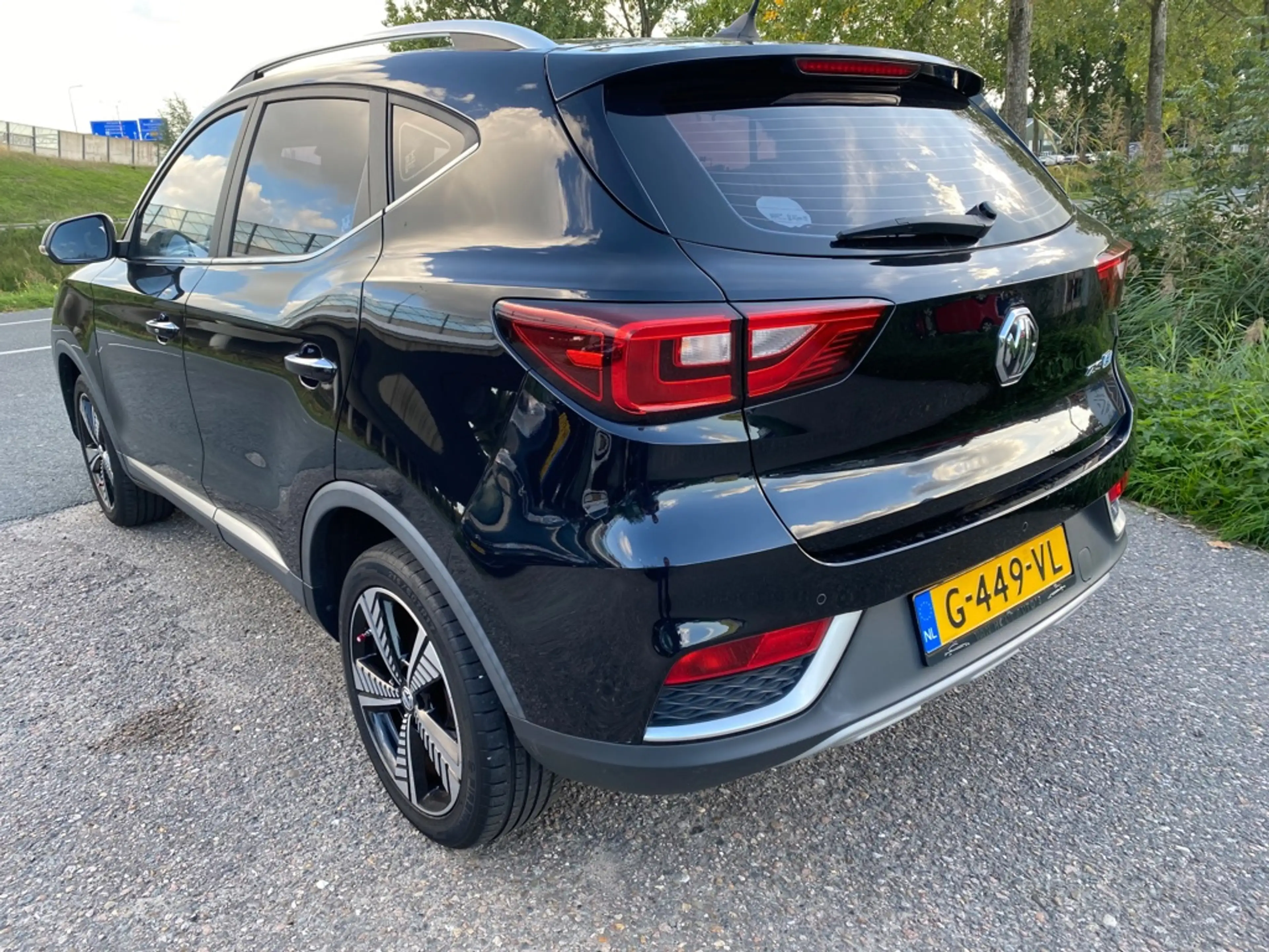 MG ZS MG EV Luxury 45 kWh — photo 3
