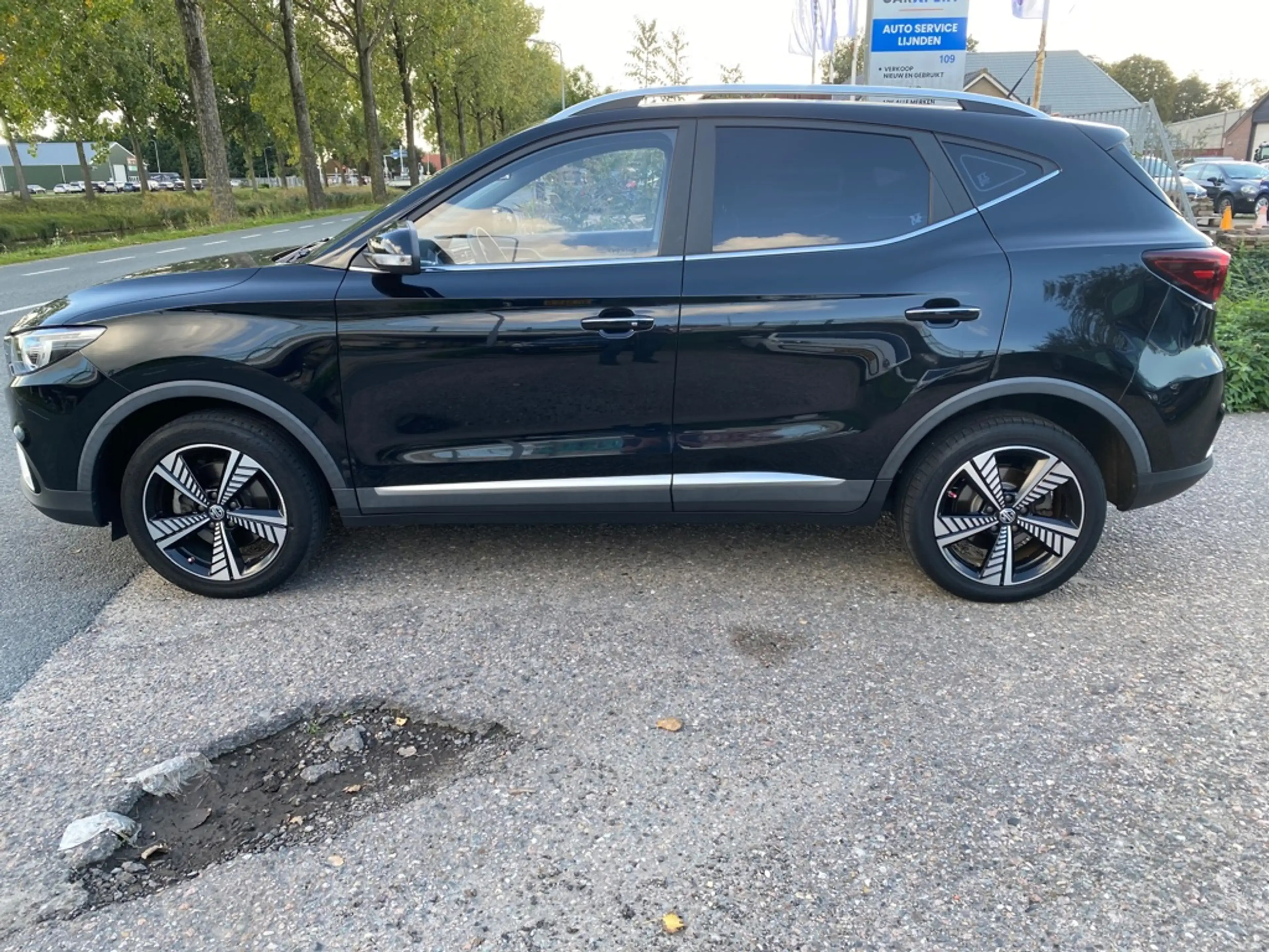 MG ZS MG EV Luxury 45 kWh — photo 2