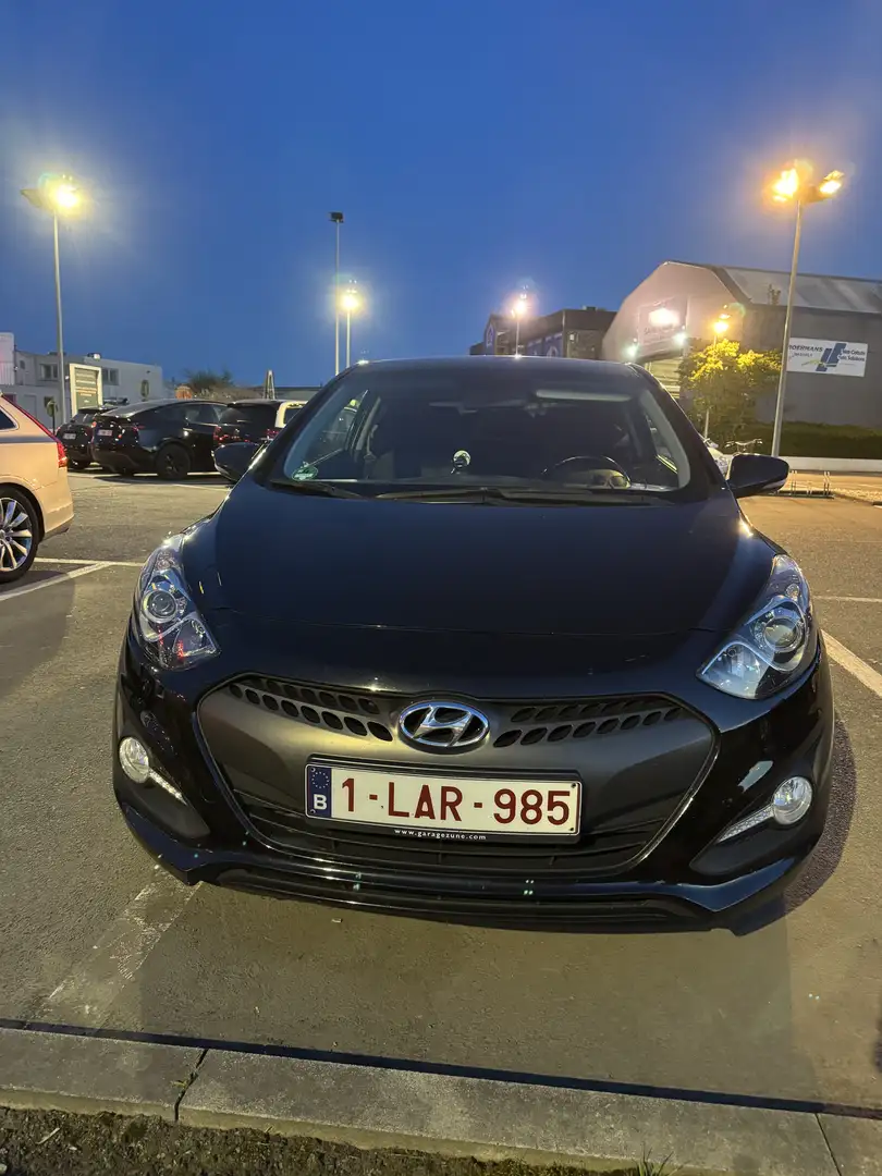 Hyundai i30 1.6 CRDi Coupe Design - 1