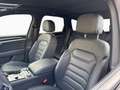 Volkswagen Touareg R 3.0 V6 4MOTION eHydrid AHK PANO NACHTSICHT Schwarz - thumbnail 12