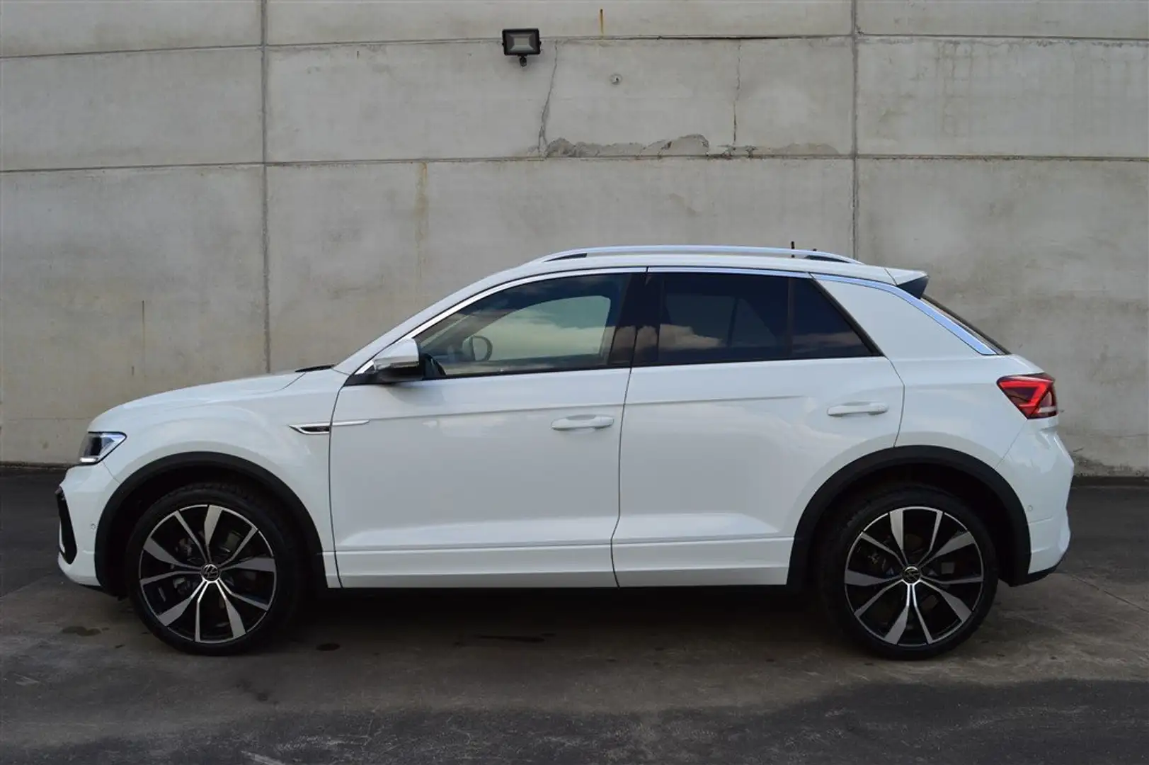 Volkswagen T-Roc R-Line 1.5 TSI 150Pk / CARPLAY / CAMERA Blanc - 2