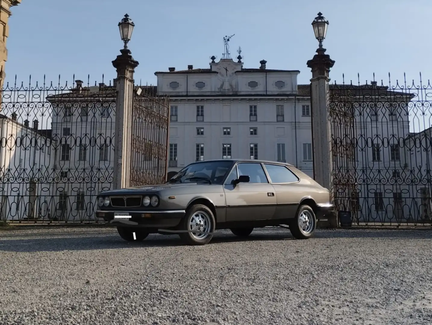 Lancia Beta HP 2.0 ie Executive - 1